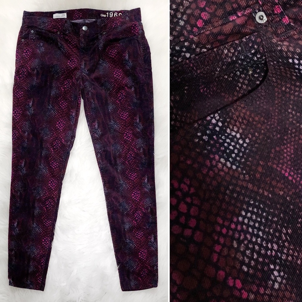 Gap Snake Print Corduroy Legging Jean EUC